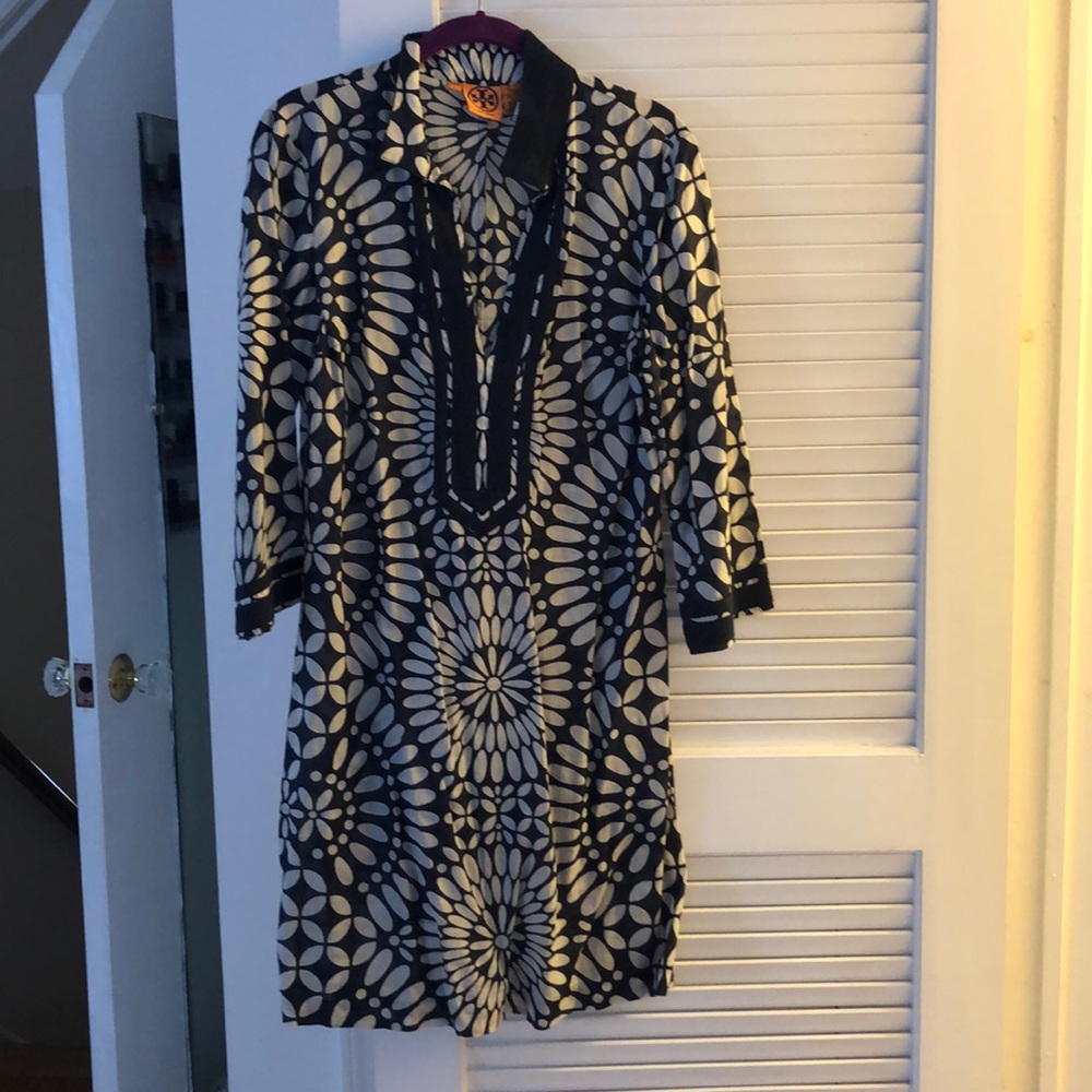 Tory Burch navy and white floral tunic